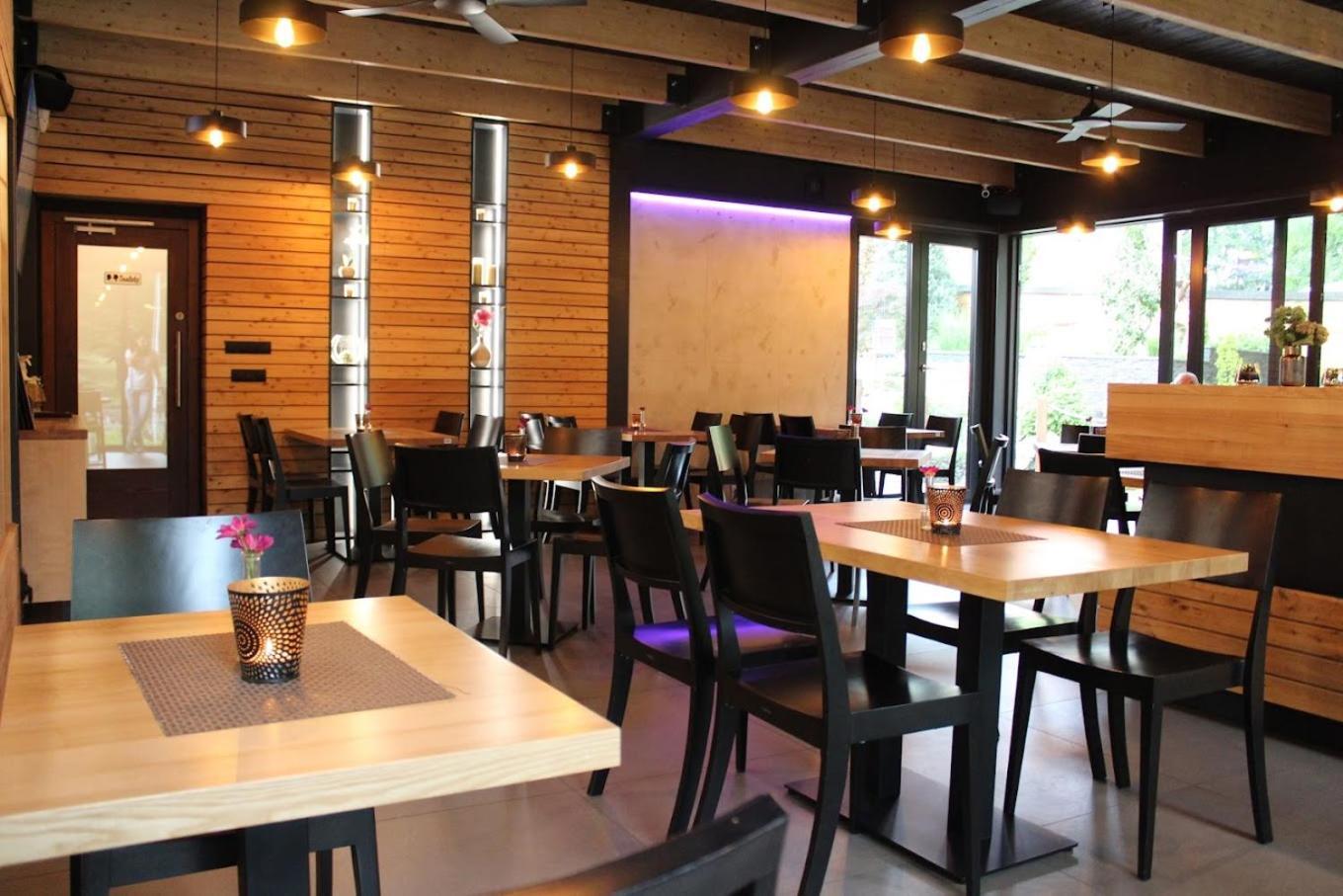 Penzion U Jakuba & Restauracia Bezplatne Parkovanie Мартин Екстериор снимка